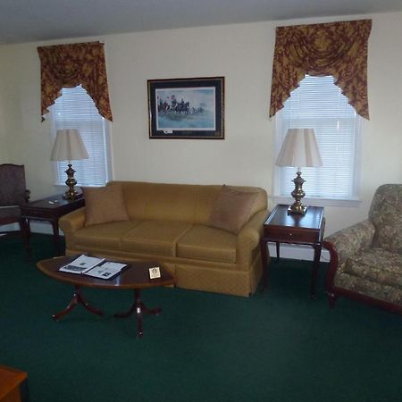 Quality Inn At General Lee'S Headquarters ゲティスバーグ エクステリア 写真