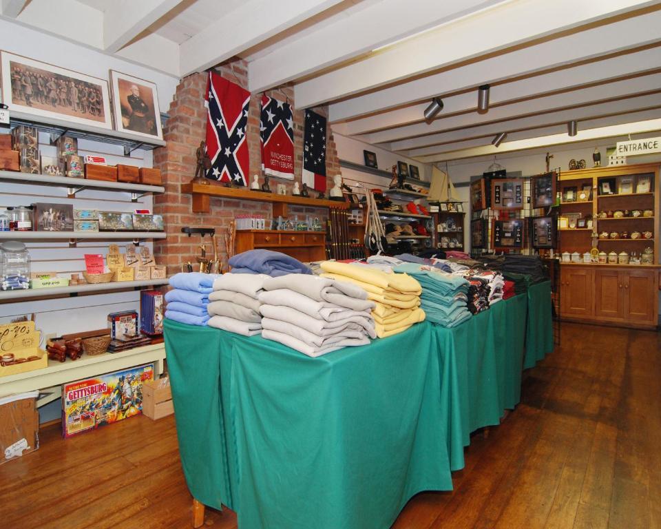 Quality Inn At General Lee'S Headquarters ゲティスバーグ エクステリア 写真